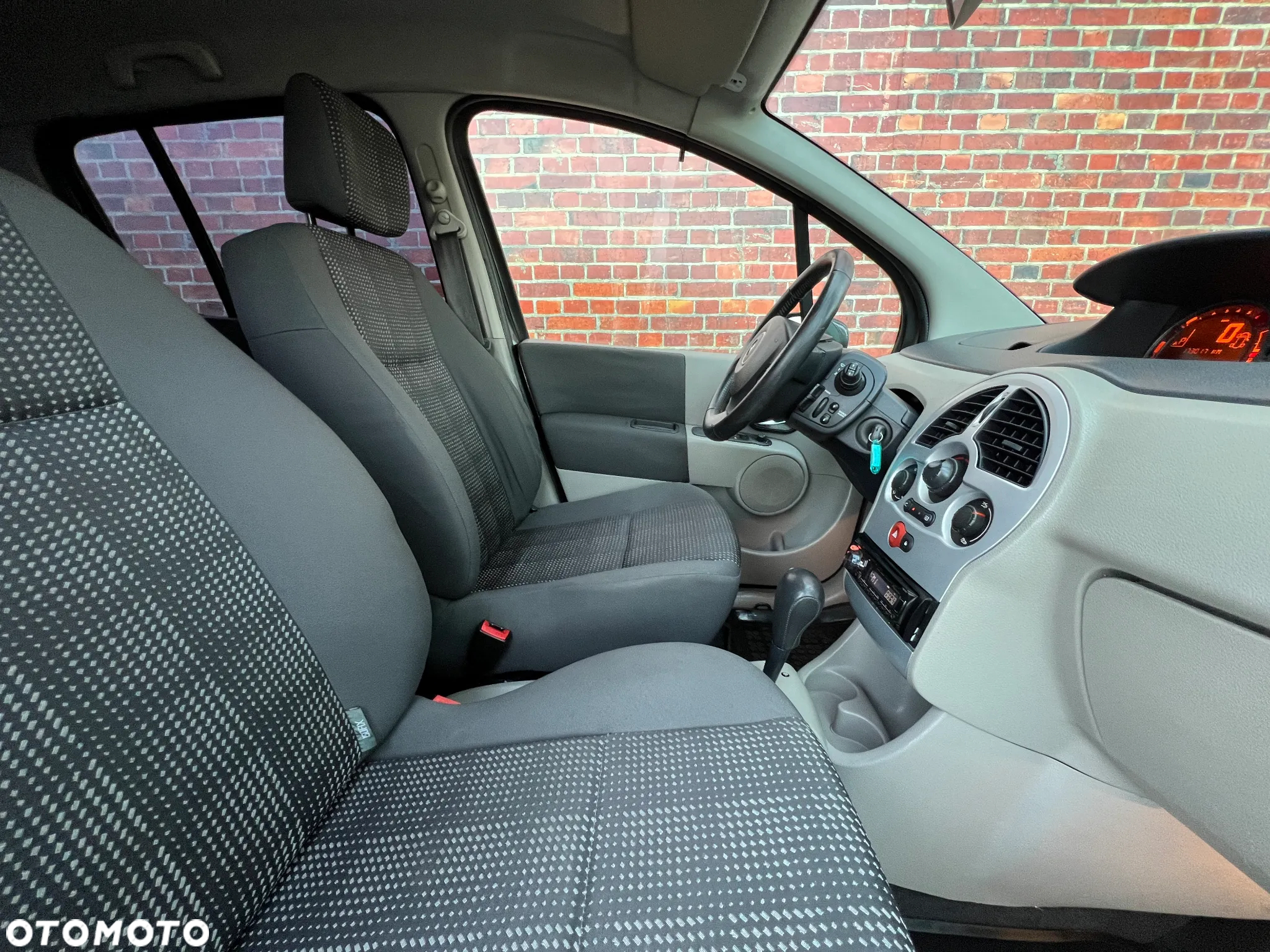 Renault Modus - 14