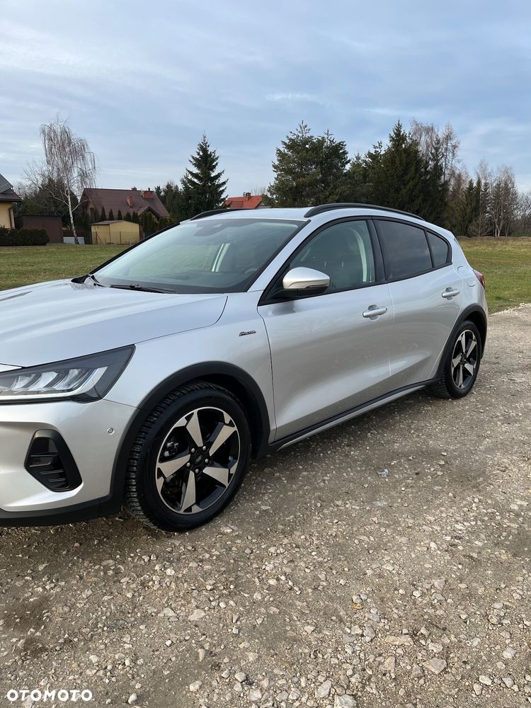 Ford Focus 1.0 EcoBoost mHEV Active X - 9