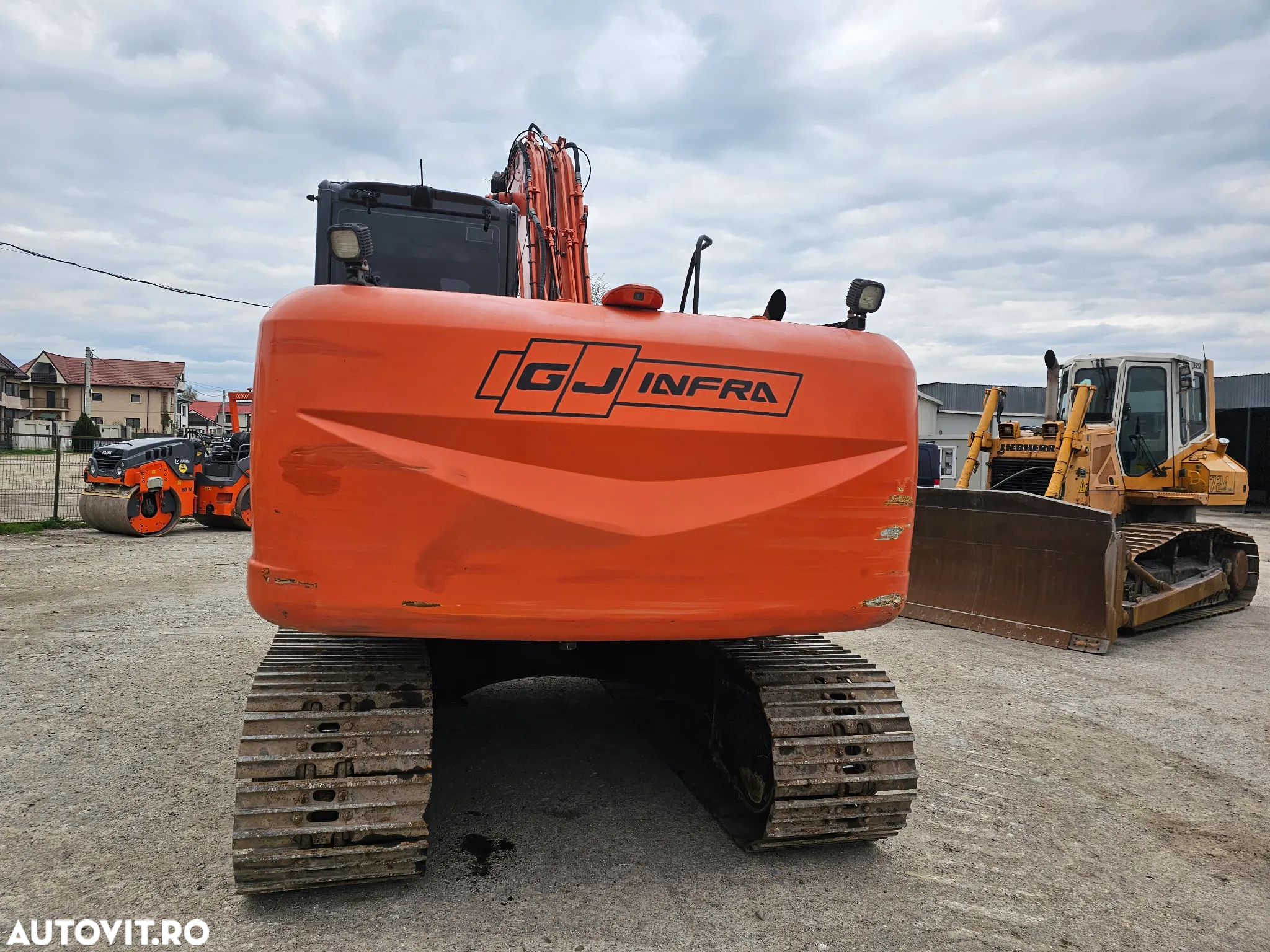 Hitachi ZX 180 LCN Rototilt , import recent , excavator pe senile compact - 4