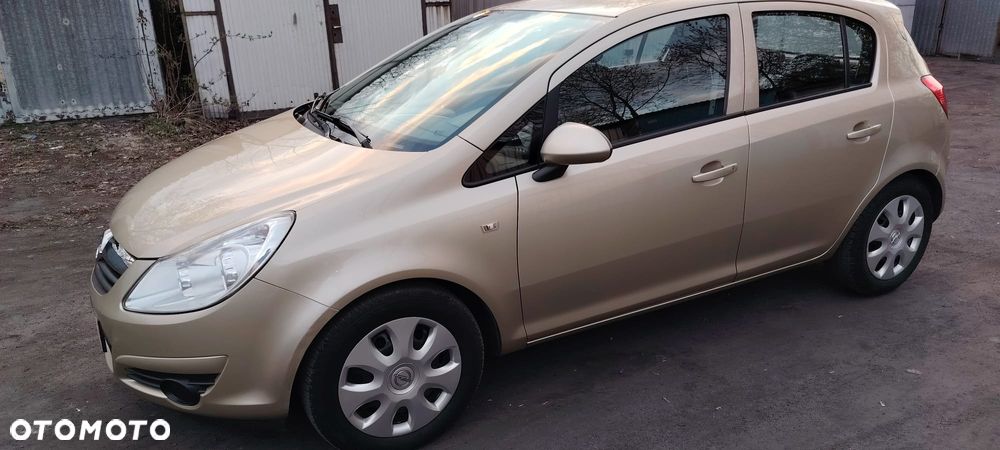 Opel Corsa 1.2 16V Essentia - 8