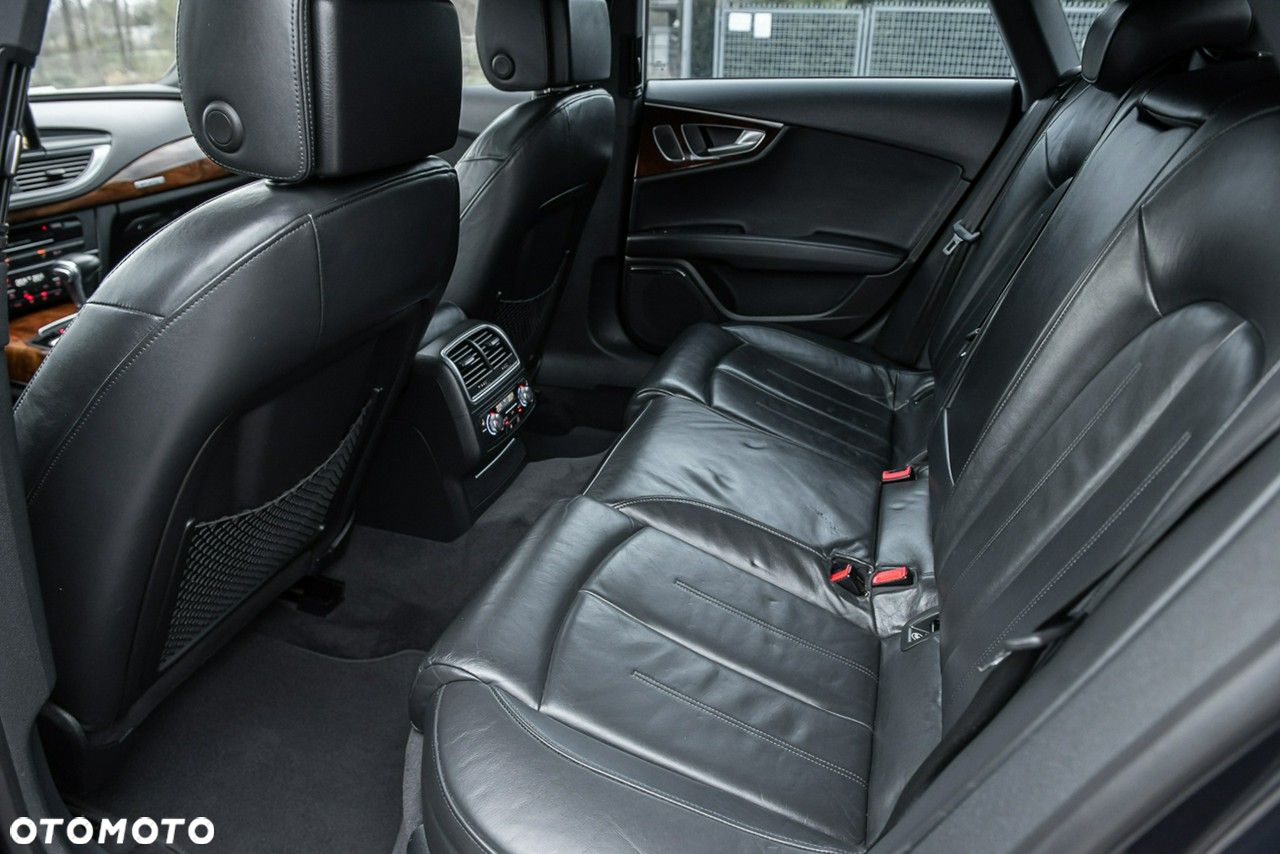 Audi A7 - 7