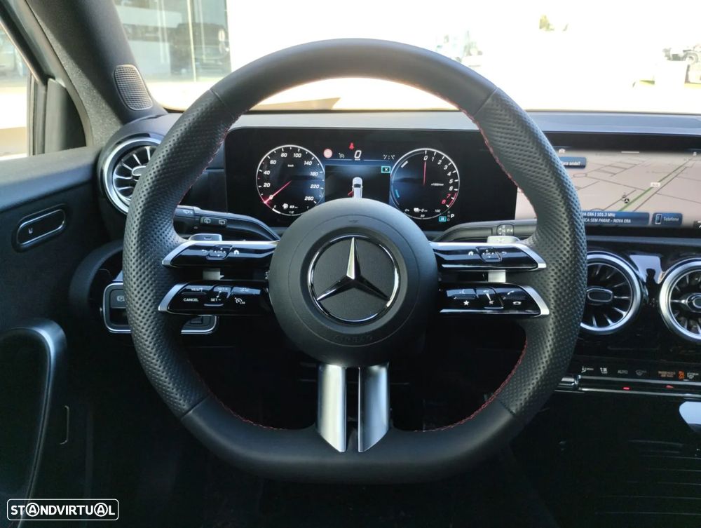 Mercedes-Benz A 250 e - 3