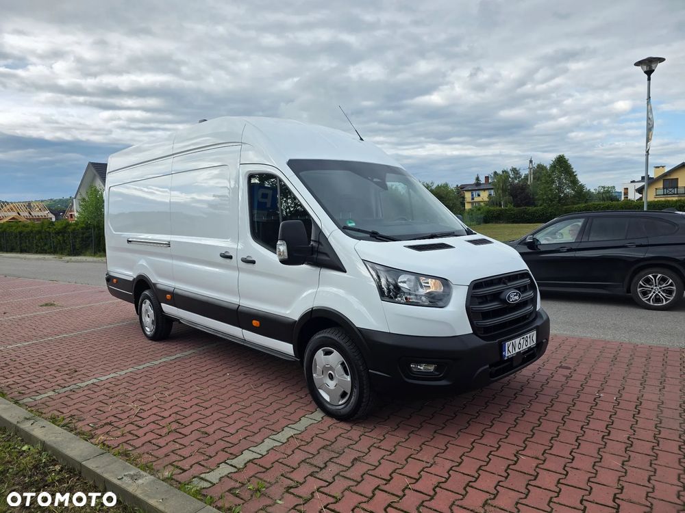 Ford Transit L4 RWD Trend - 7