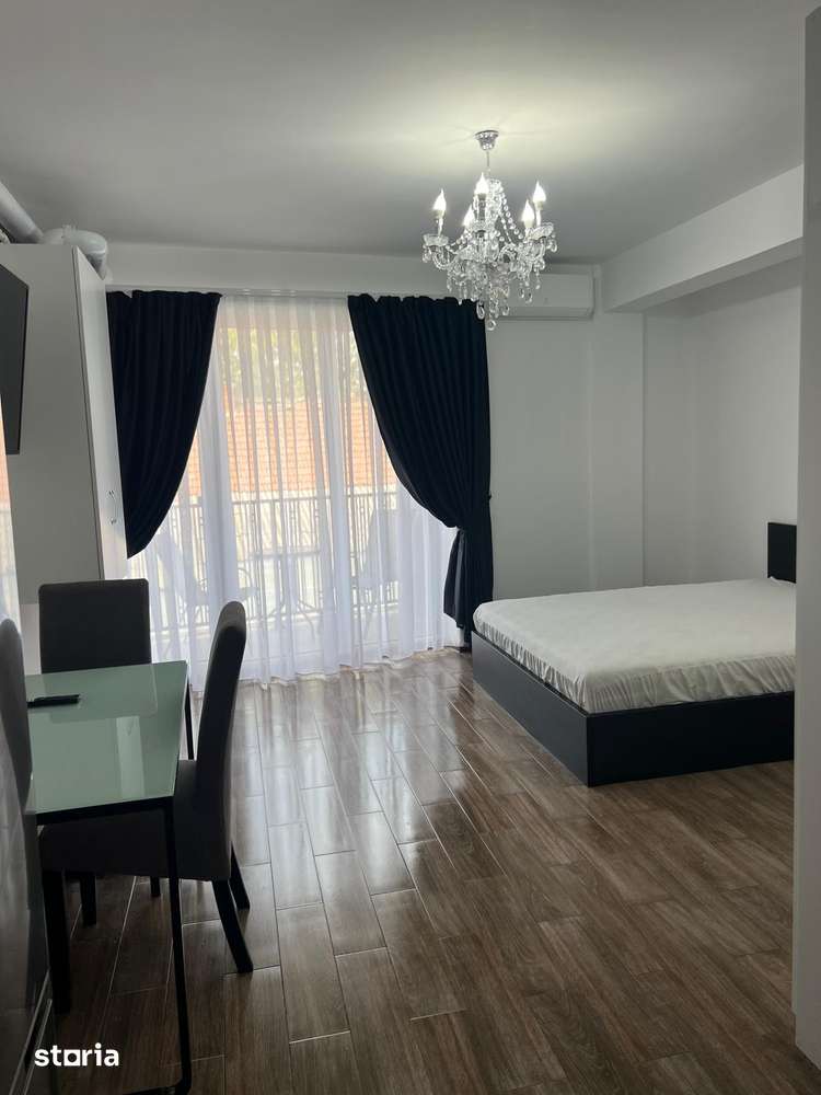 Apartament de inchiriat cu 1 camera langa Universitate cu parcare — fotografia 1