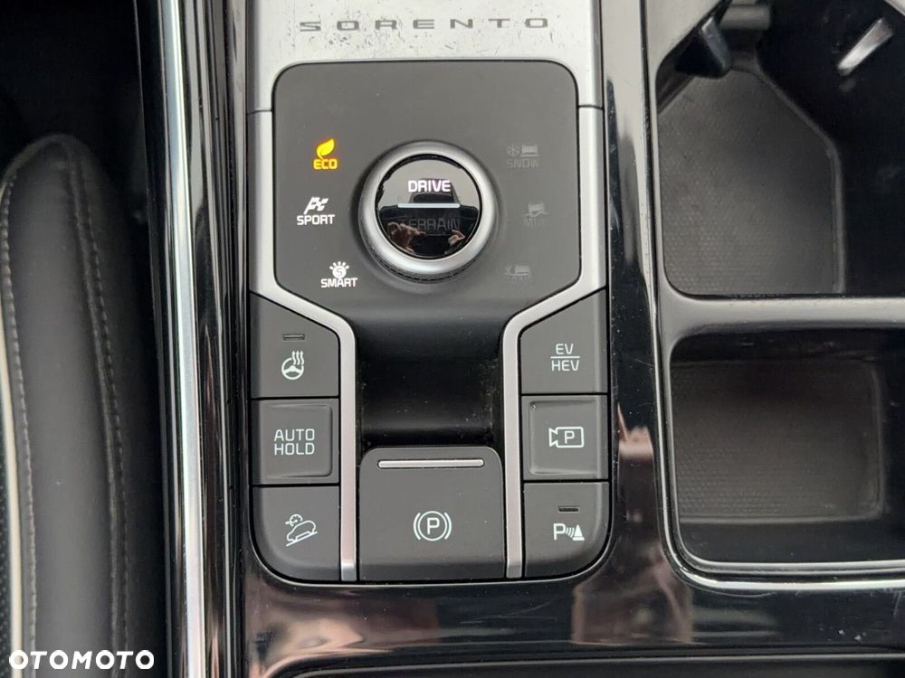 Kia Sorento - 31