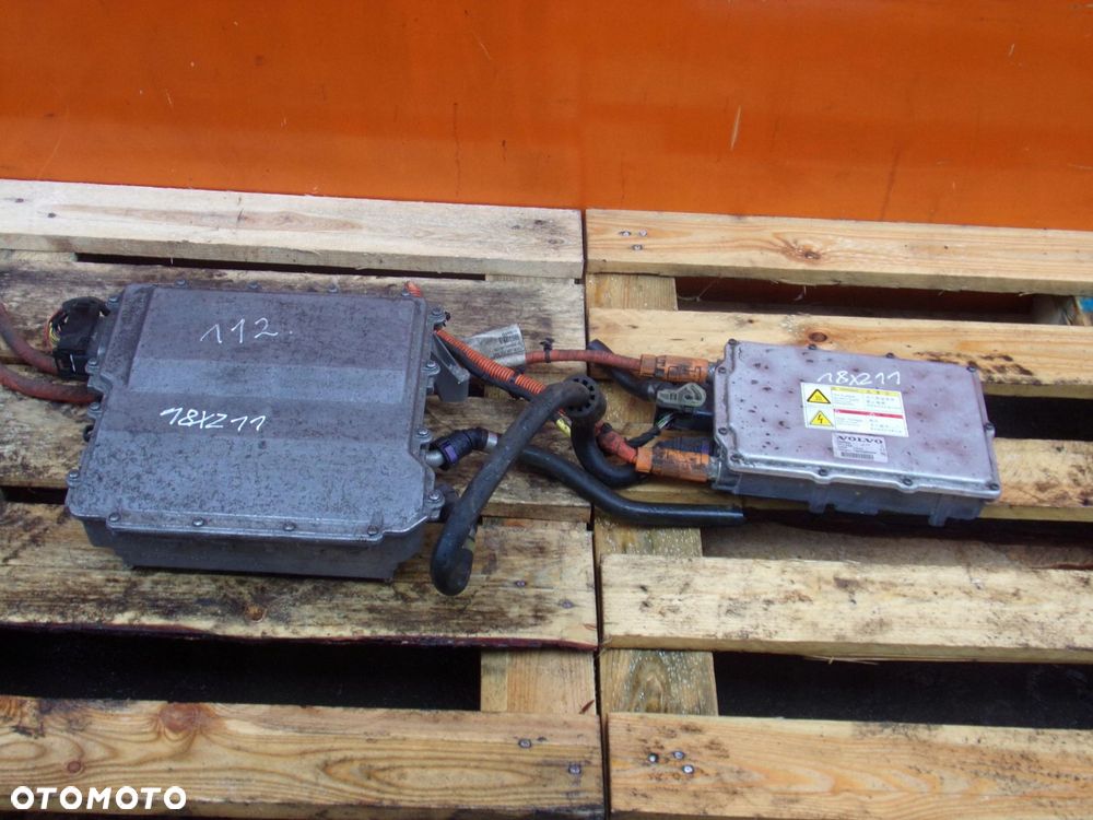 XC60 II V60 V90 2.0 T8 20r 390KM B4204T34 falownik przetwornica 36011726 - 1