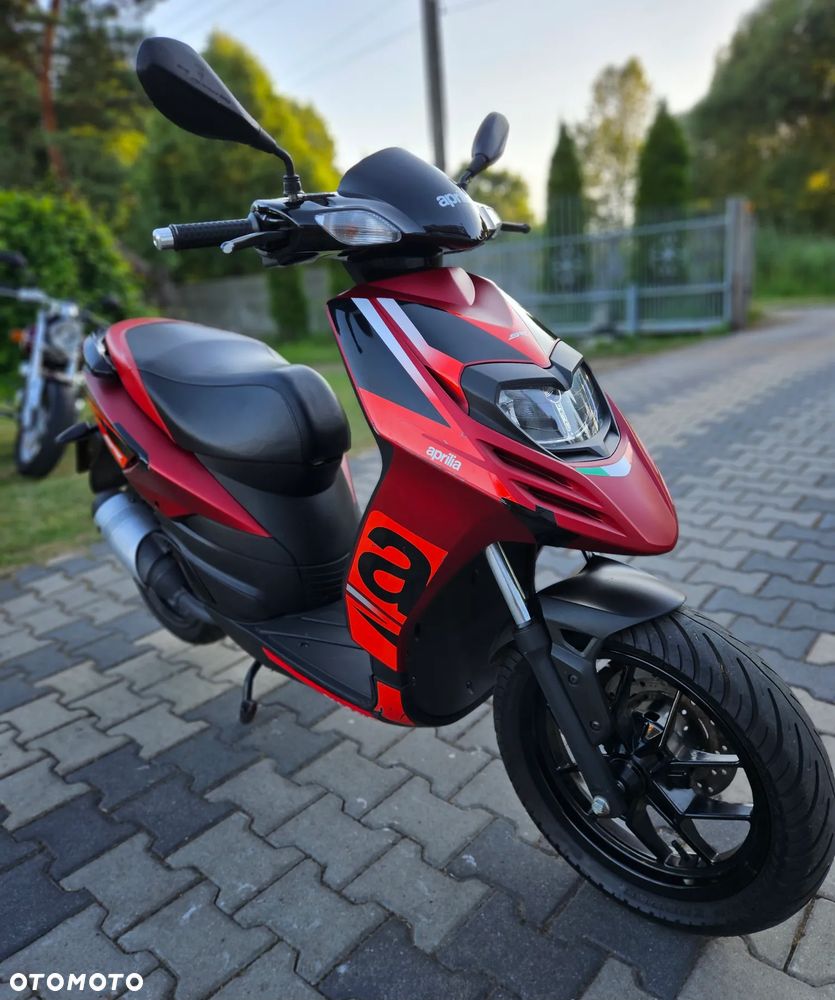 Aprilia SR - 3