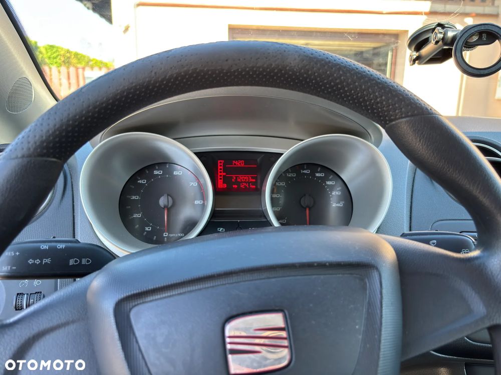 Seat Ibiza 1.4 16V Style - 13