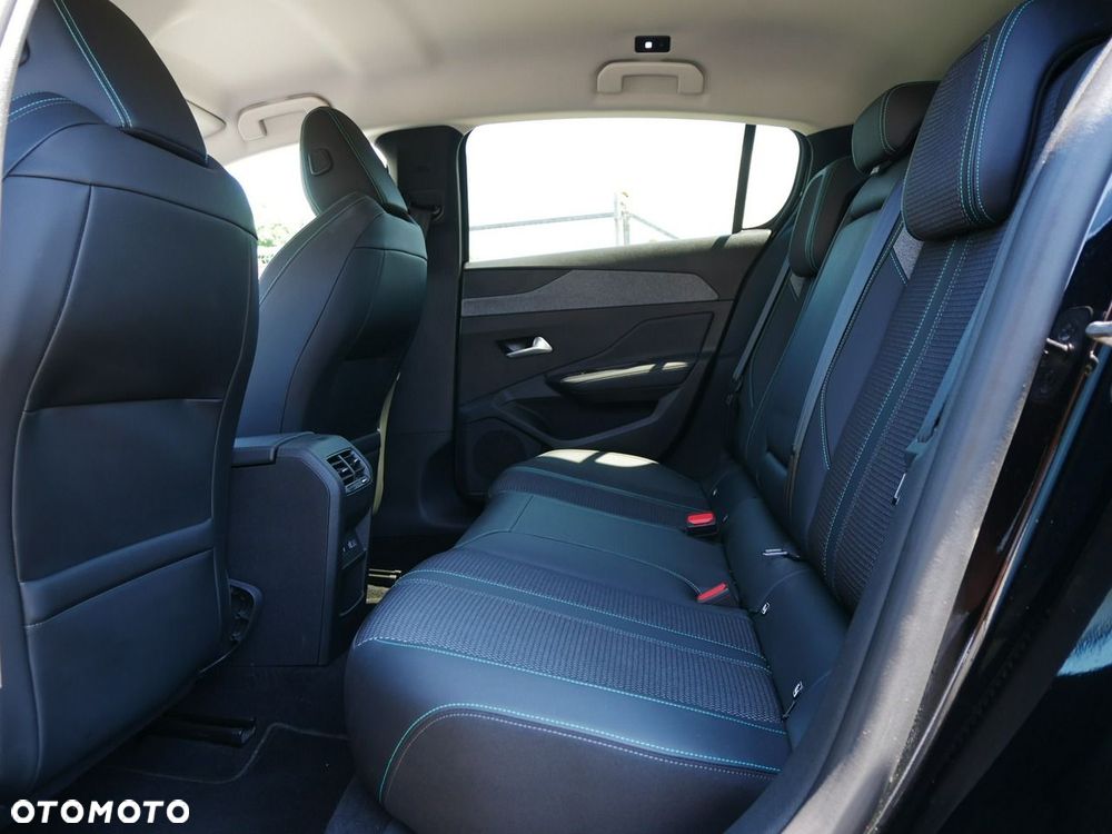 Peugeot 308 PureTech 130 Allure - 12