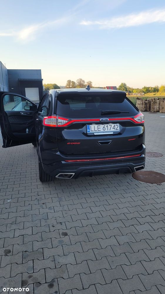 Ford Edge - 4