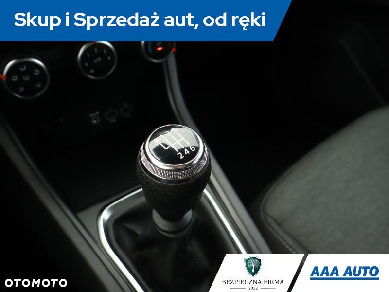 Renault Captur - 15