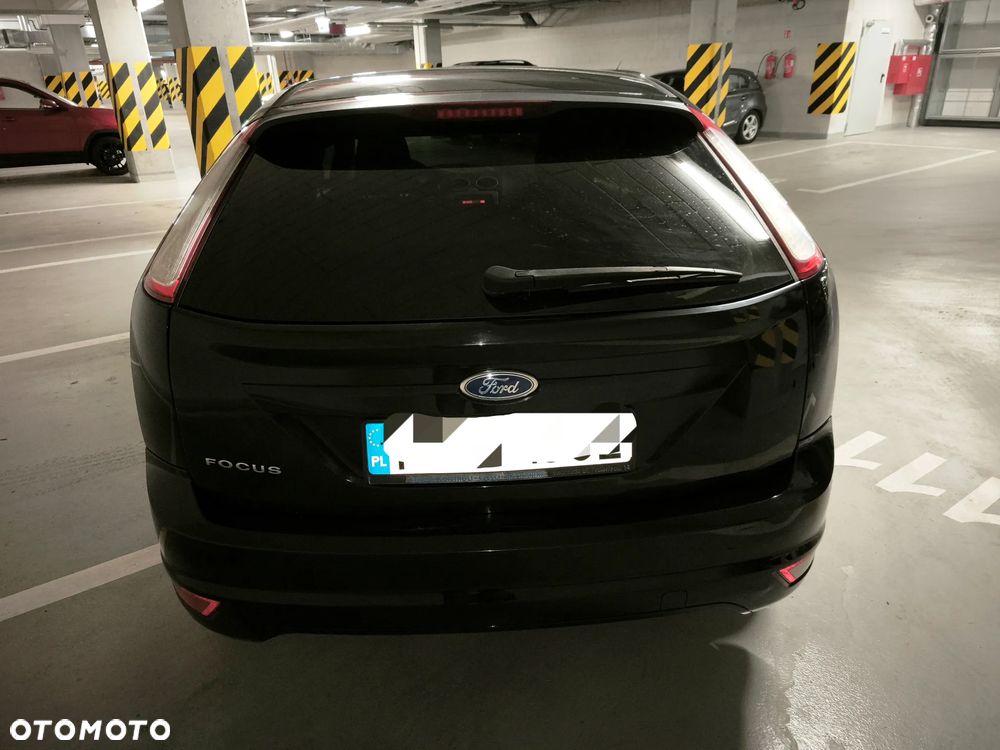 Ford Focus 1.6 16V Connection - 8