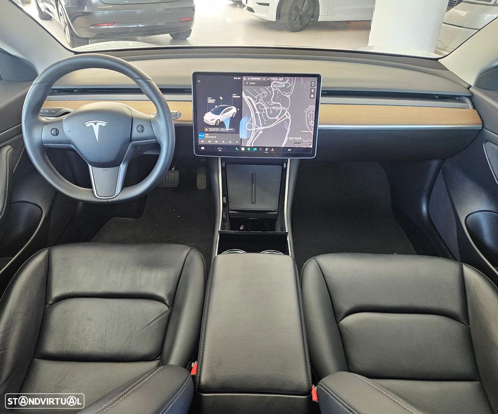 Tesla Model 3 Standard Range Plus RWD - 32
