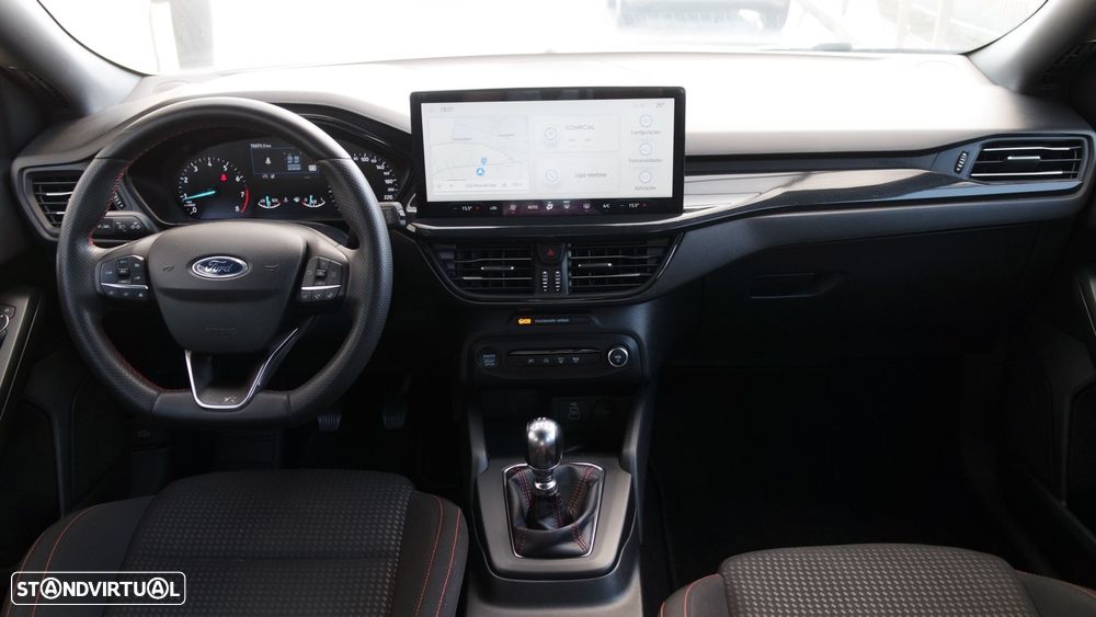 Ford Focus 1.0 EcoBoost ST-Line - 14