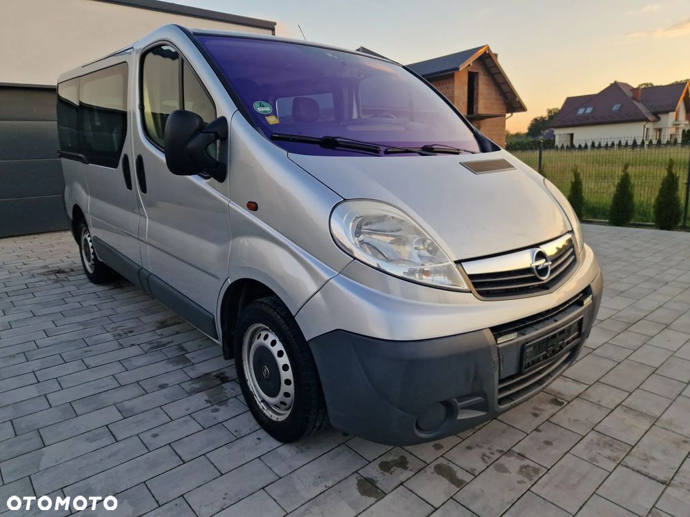Opel Vivaro L1H1 2.7t - 1