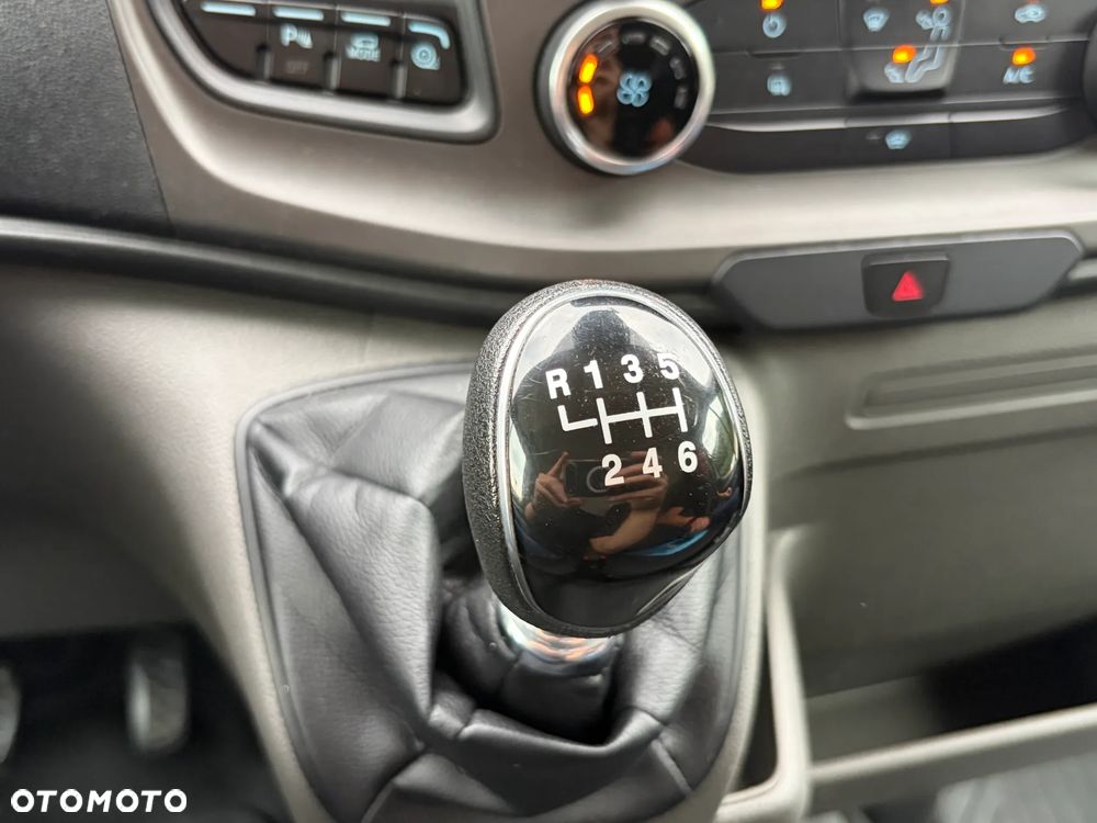 Ford Transit 350 - 36