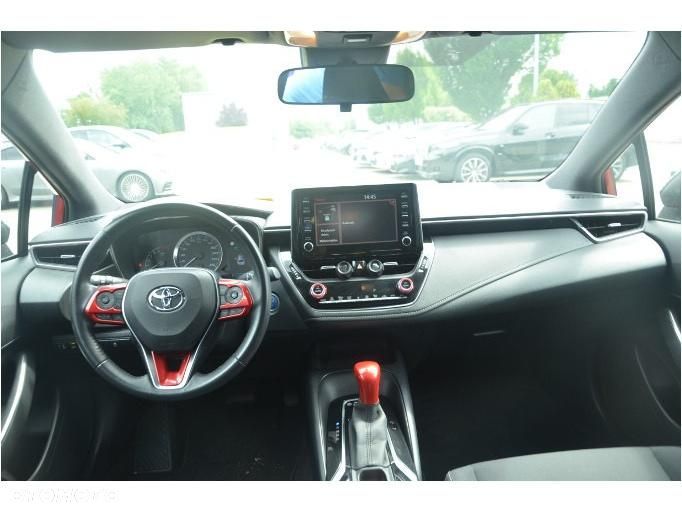 Toyota Corolla - 8