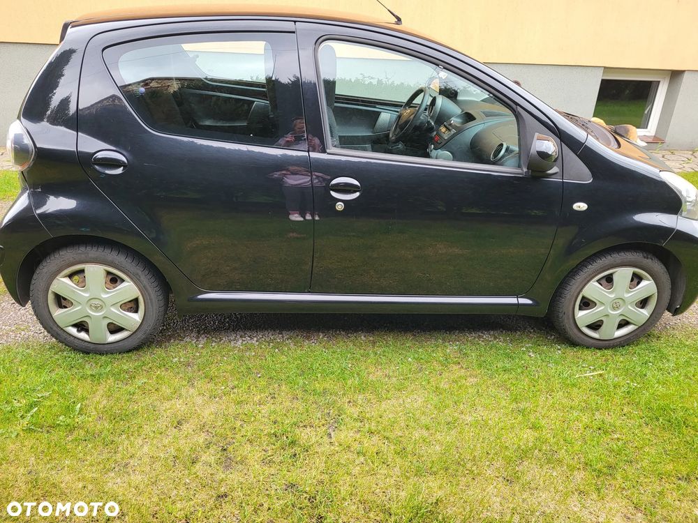 Toyota Aygo - 8