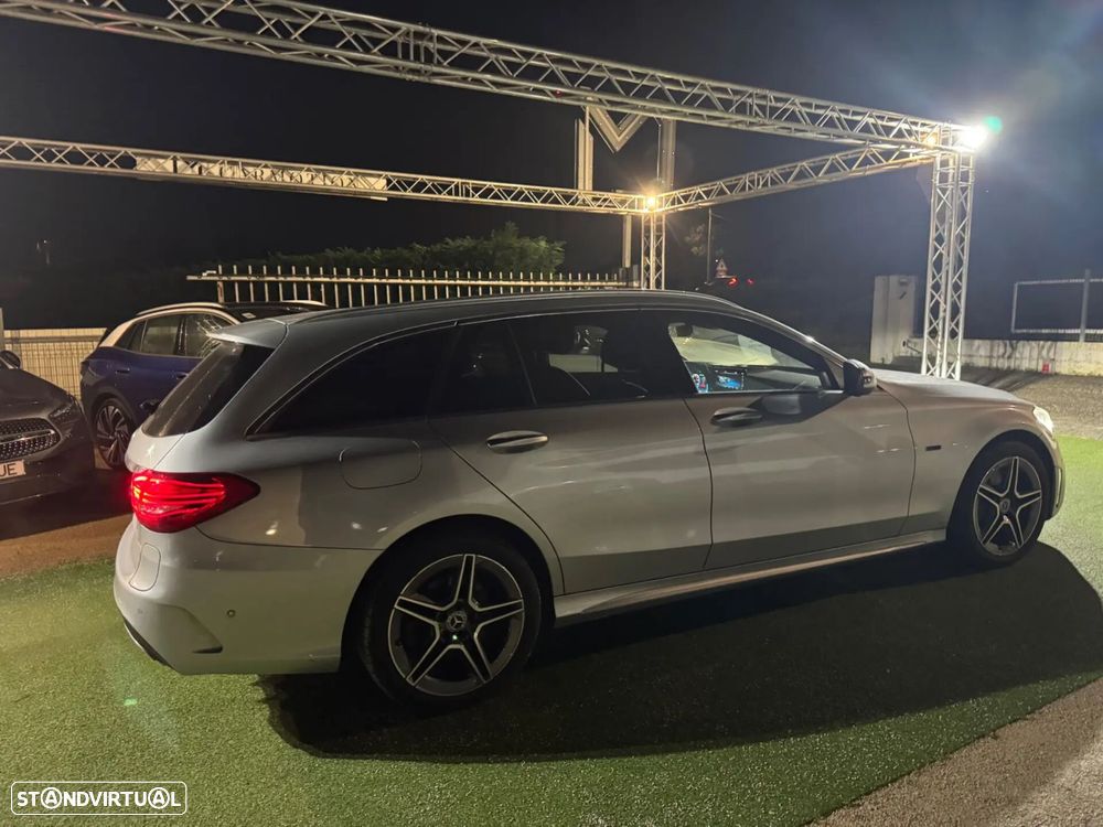 Mercedes-Benz C 300 de AMG Line - 2