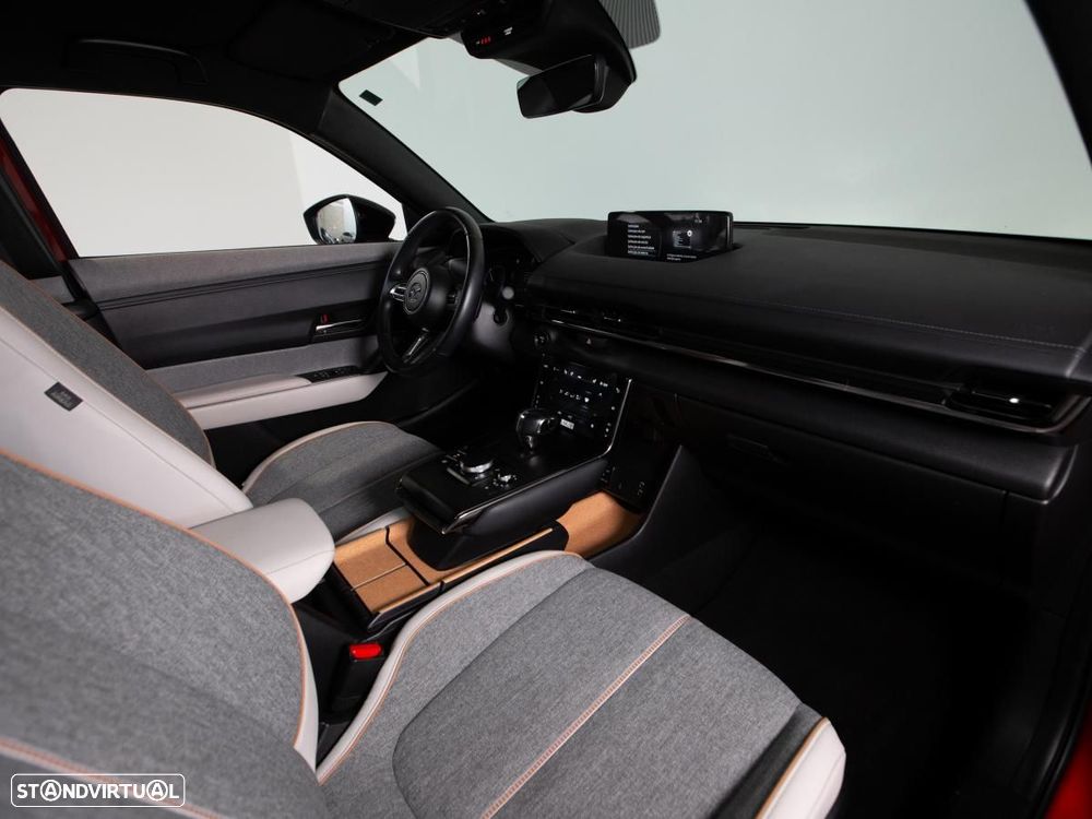 Mazda MX-30 e-SKYACTIV Excellence - 10