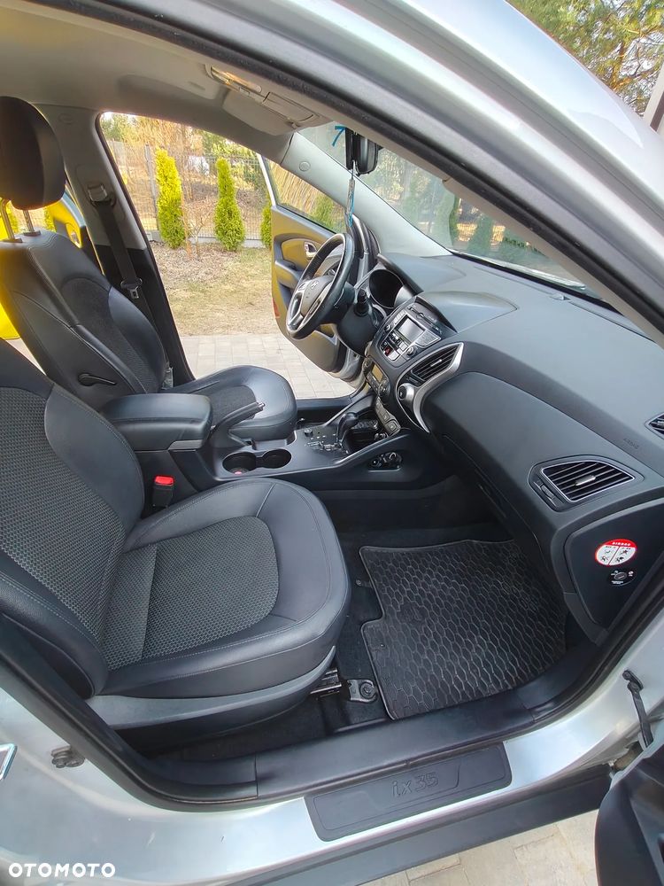 Hyundai ix35 - 15