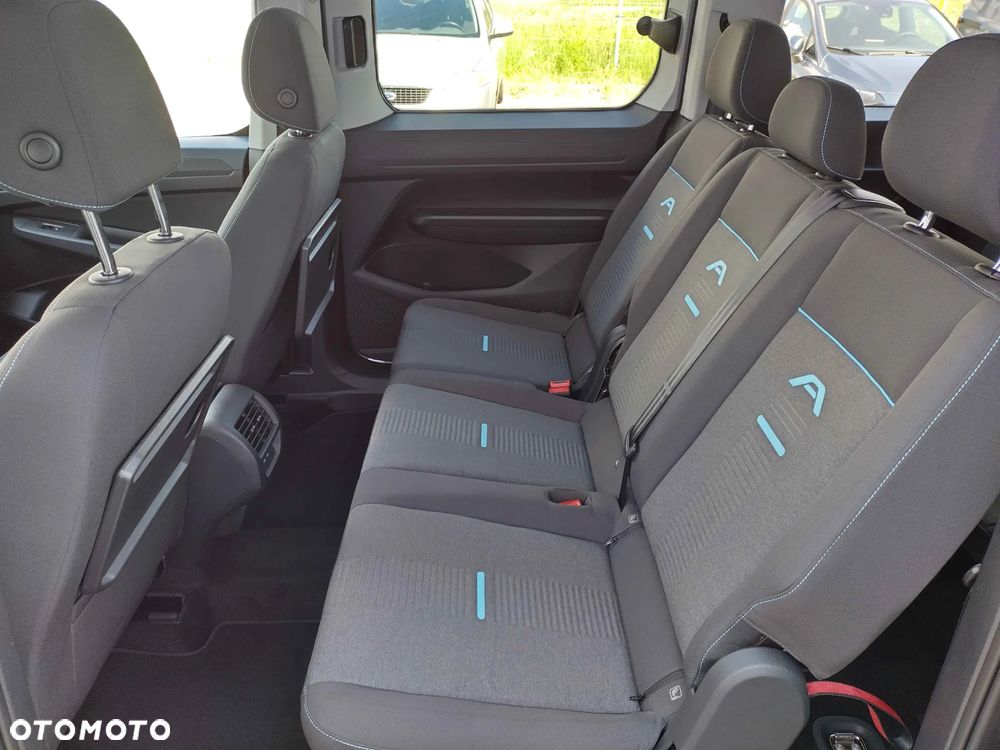 Ford Tourneo Connect Grand - 6