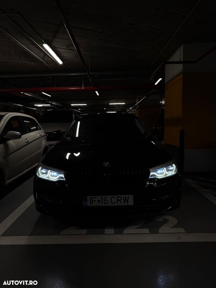 BMW Seria 5 520d AT - 28