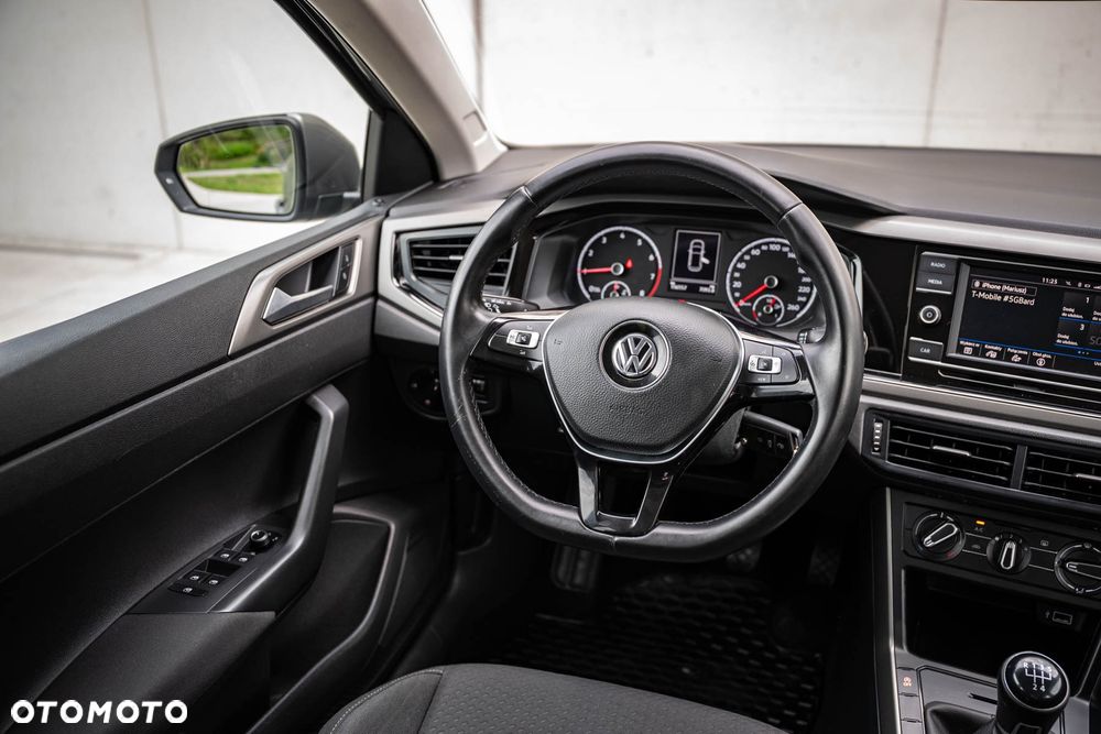 Volkswagen Polo 1.0 TSI Highline - 17
