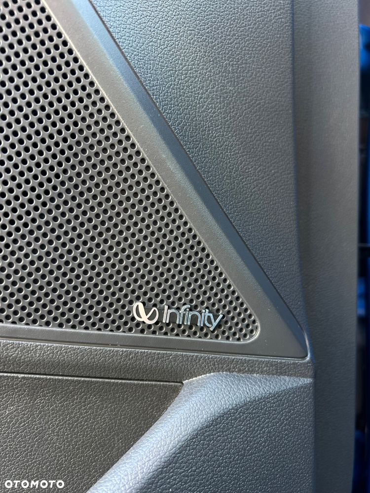 Hyundai IONIQ Hybrid Premium - 38