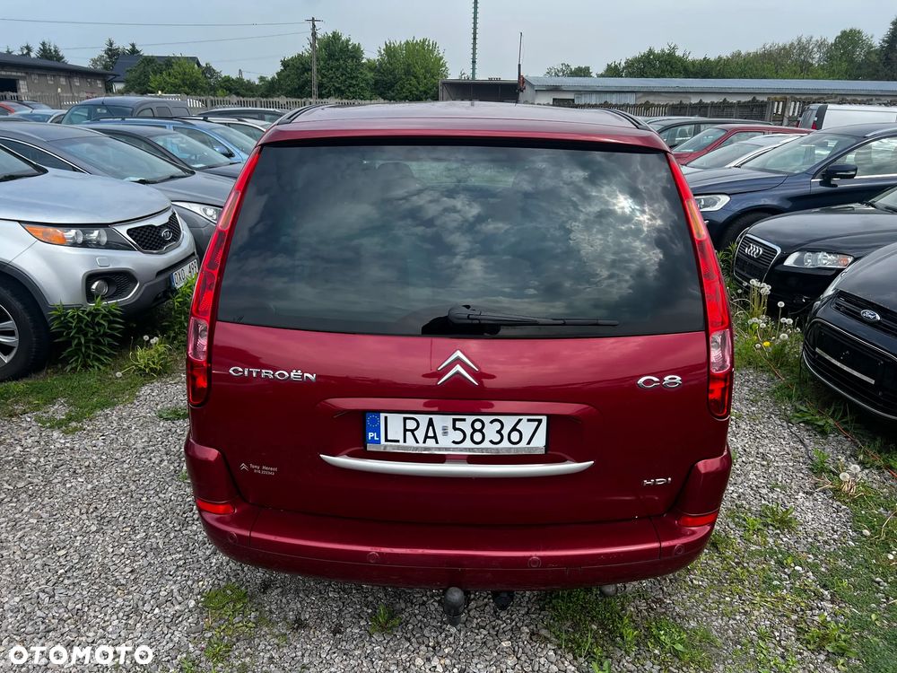 Citroën C8 - 10