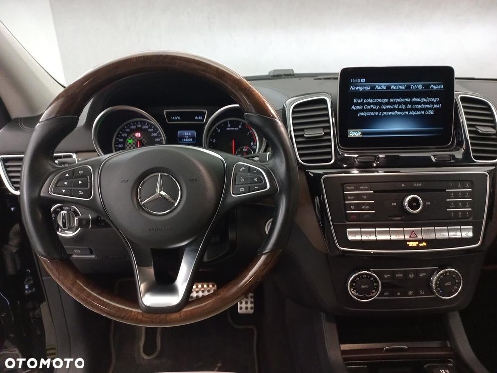 Mercedes-Benz GLE - 15