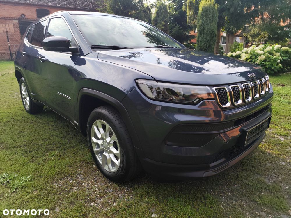 Jeep Compass - 1