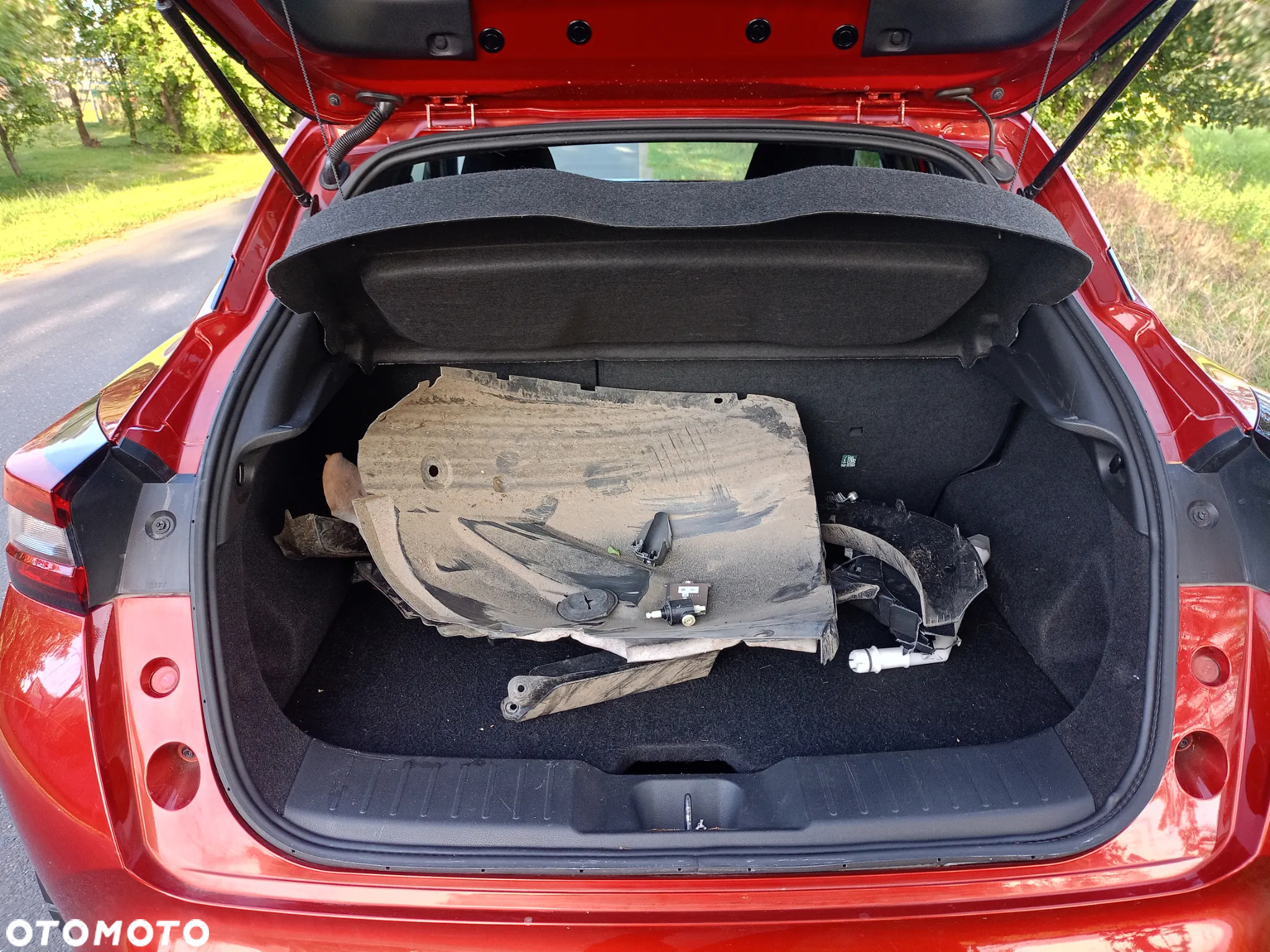 Nissan Juke 1.0 DIG-T DCT N-Connecta - 19
