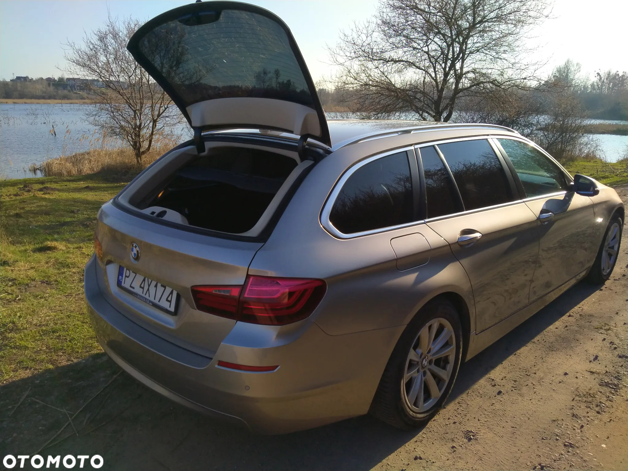 BMW Seria 5 525d Touring Luxury Line - 22