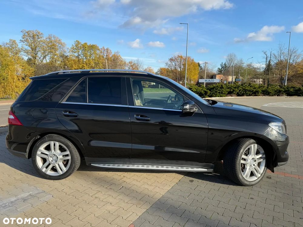Mercedes-Benz ML - 4