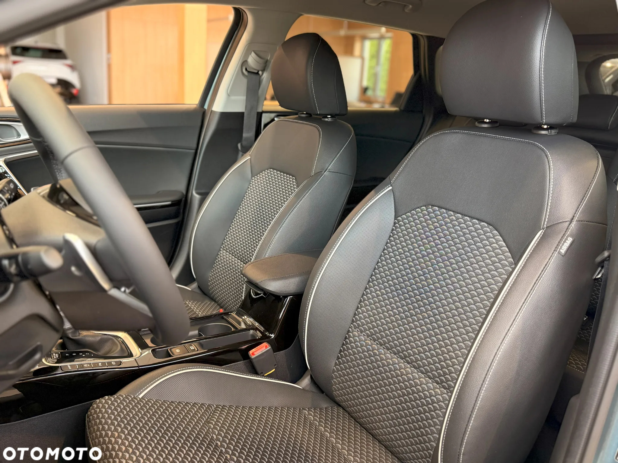 Kia Ceed 1.5 T-GDI Tribute DCT - 19