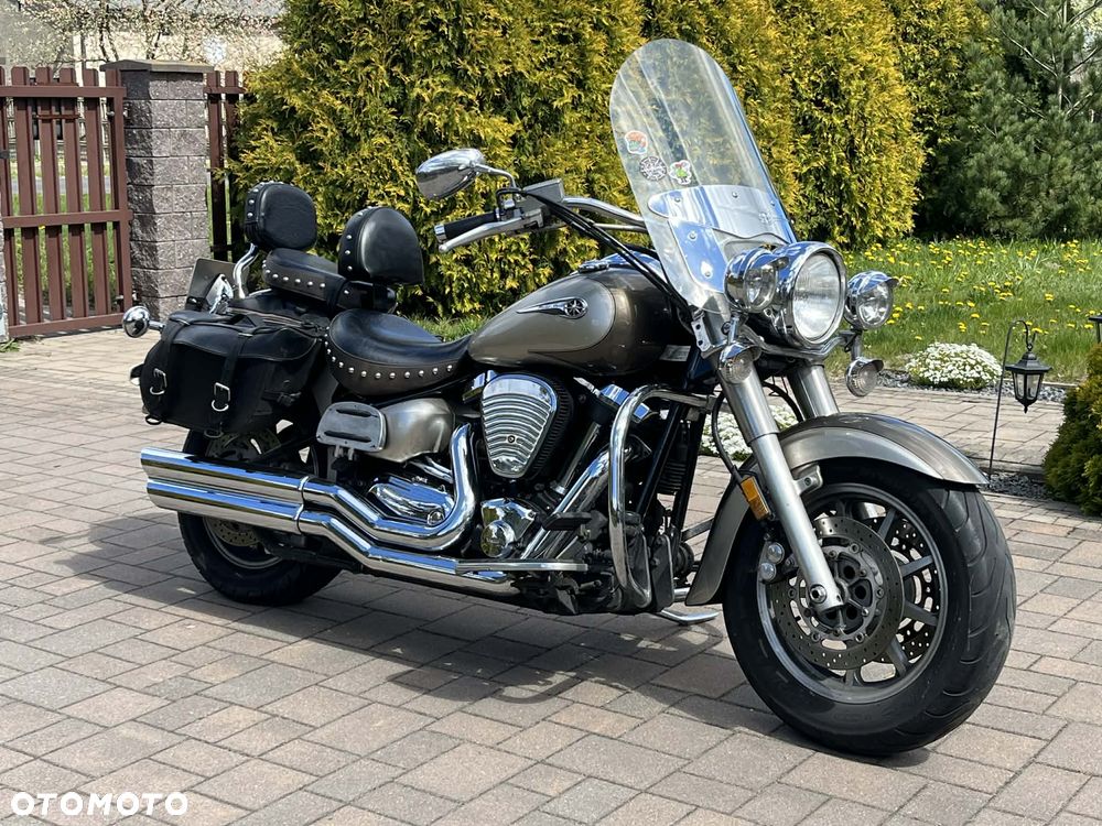 Yamaha Road Star - 1