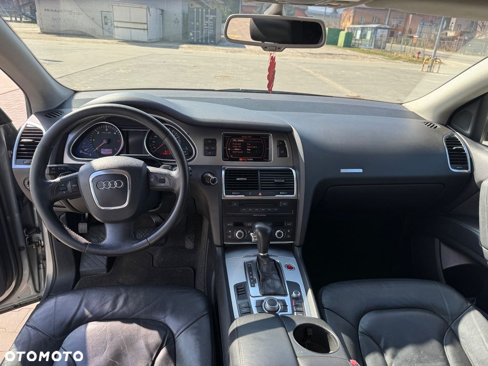 Audi Q7 ver-3-0-tdi-quattro-tiptronic - 10