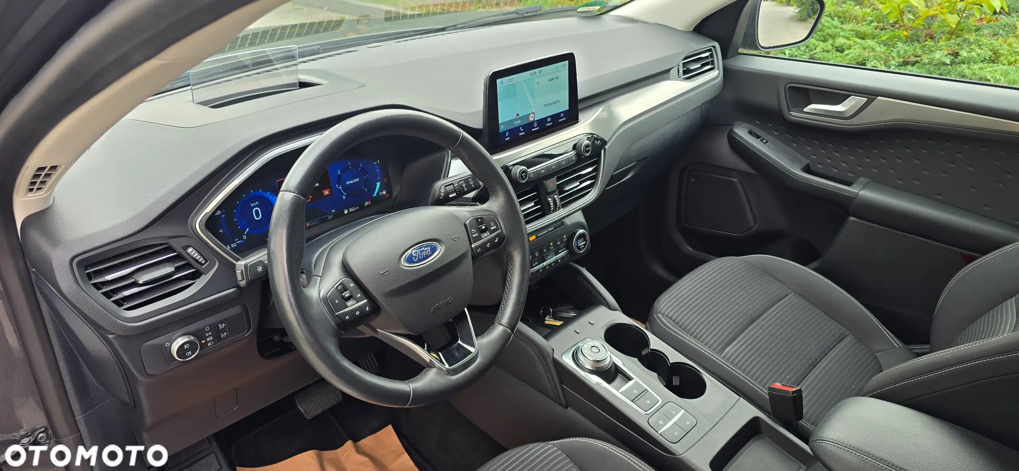 Ford Kuga 2.0 EcoBlue 4x4 TITANIUM - 15
