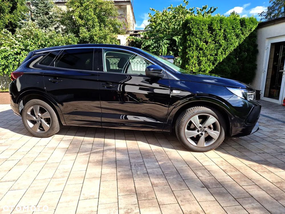 Opel Grandland 1.2 T Business Edition S&S - 12
