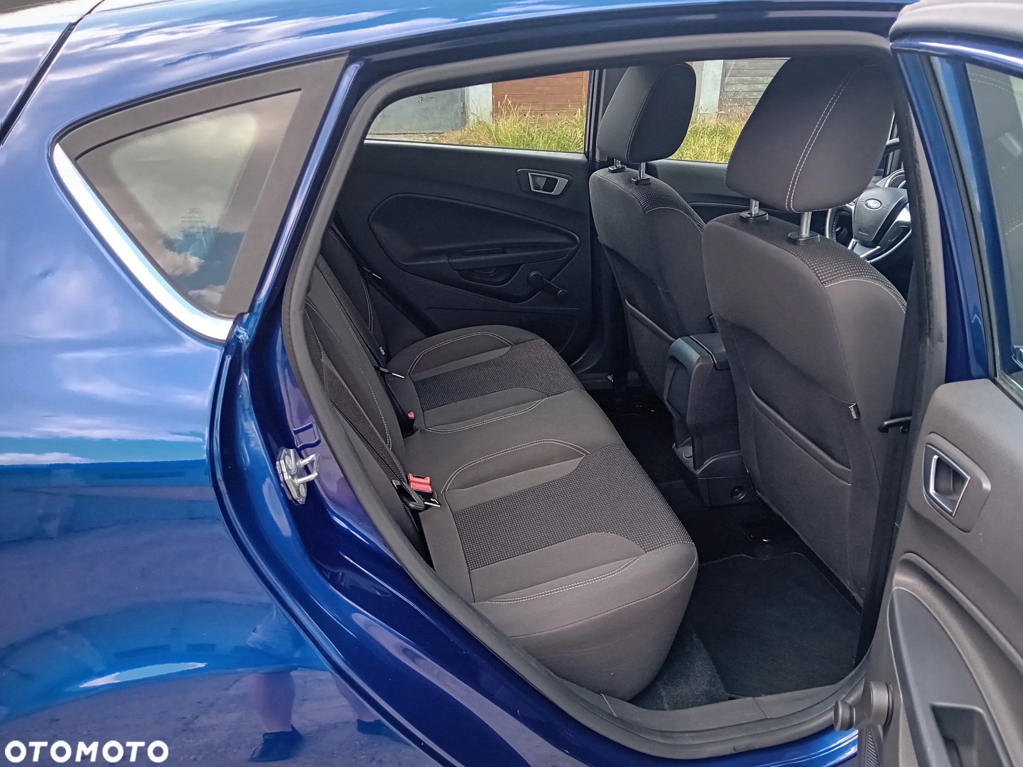 Ford Fiesta 1.0 EcoBoost S&S TITANIUM - 9
