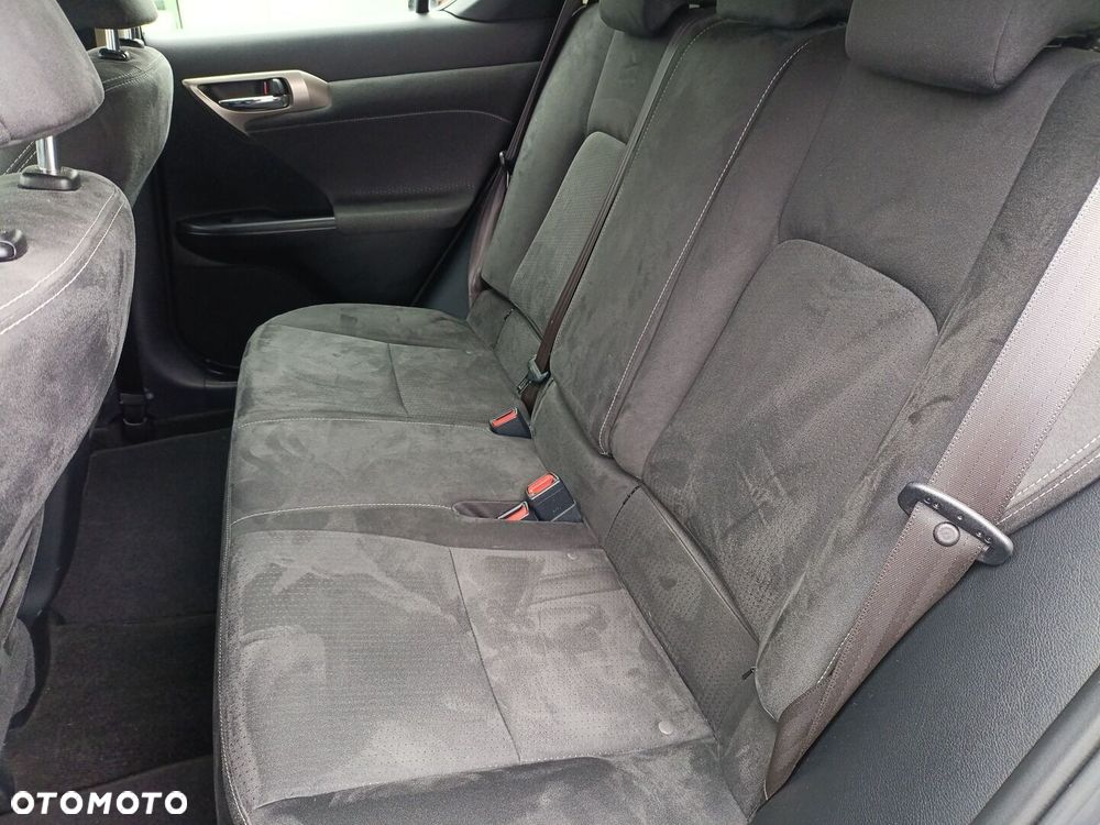 Lexus CT 200h Elegance EU6 - 14