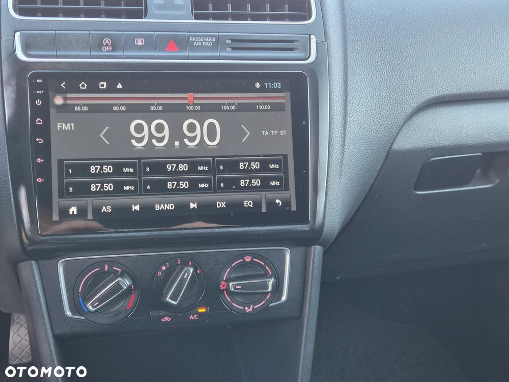 Volkswagen Polo - 14