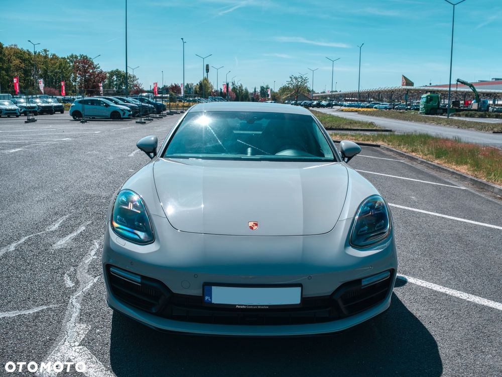 Porsche Panamera - 17