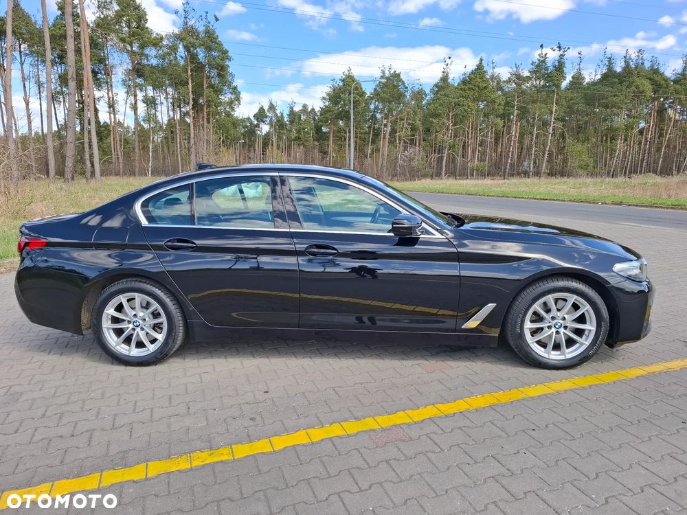 BMW Seria 5 518d - 7