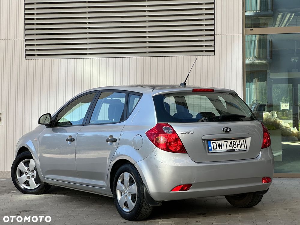 Kia Ceed 1.4 Comfort - 3
