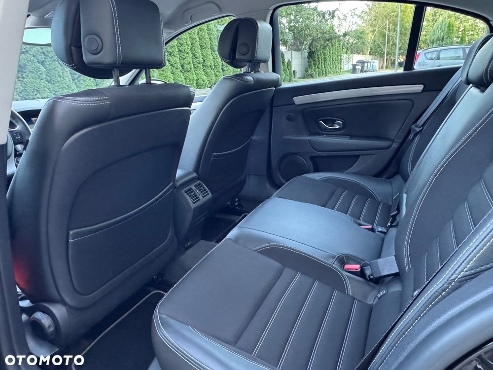 Renault Laguna 2.0 16V 140 Sportway - 26