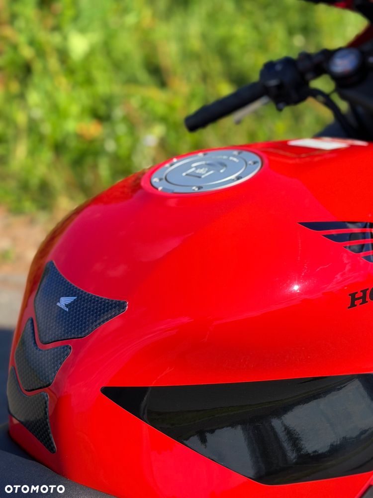 Honda CBR - 14