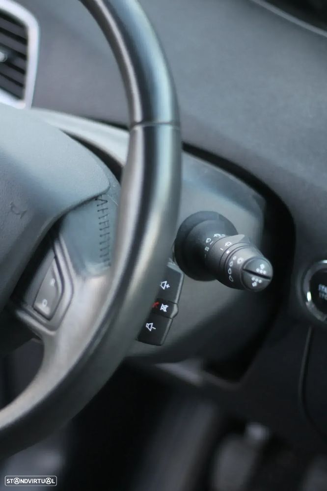 Renault Scénic 1.2 TCE Sport SS - 16