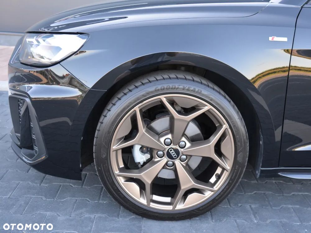 Audi A1 Sportback 35 TFSI S-Line S tronic - 10